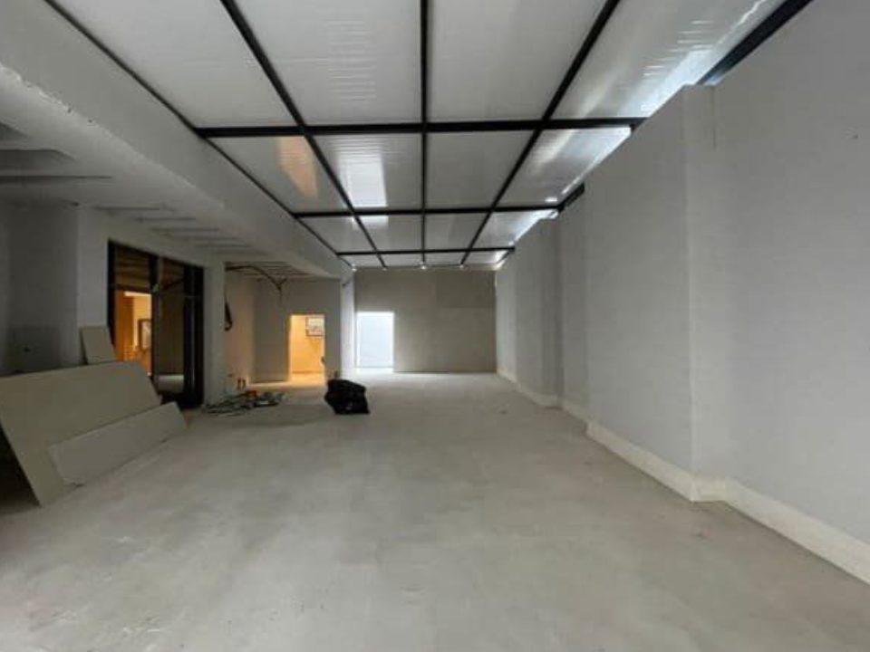 اسقف سندويش بنل